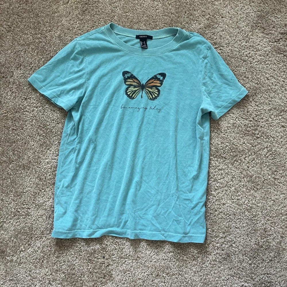 small forever 21 butterfly tee